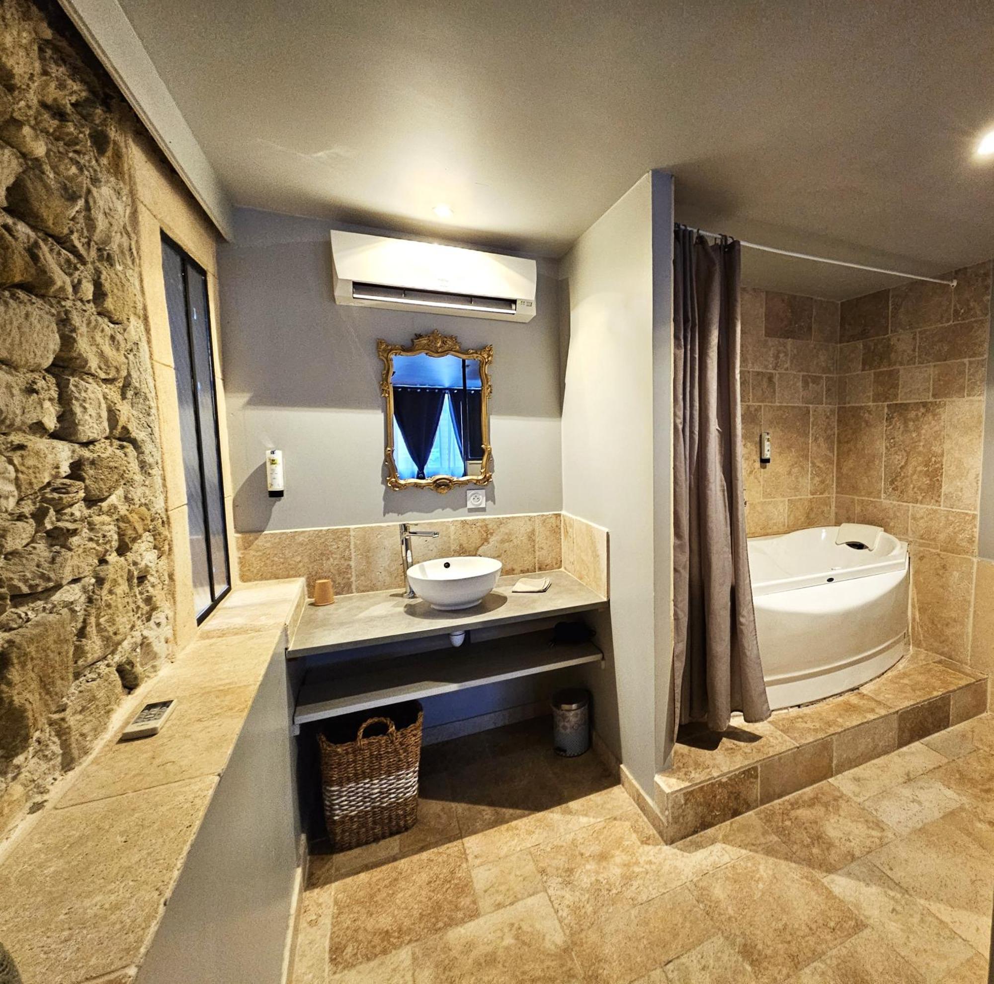 Hotel La Fontaine De Rocoule Rochefort-en-Valdaine Zewnętrze zdjęcie